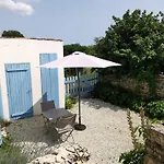 L'enclos Bleu, - Marais Poitevin Avec Piscine Chauffee Apartmán