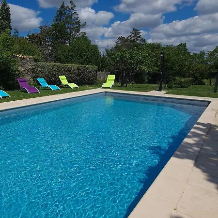 L'enclos Bleu, - Marais Poitevin Avec Piscine Chauffee Appartement *