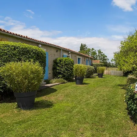 Appartement L'enclos Bleu, - Marais Poitevin Avec Piscine Chauffee *