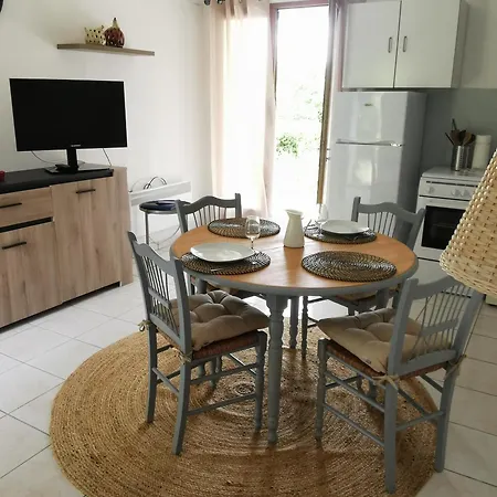 Appartement L'enclos Bleu, - Marais Poitevin Avec Piscine Chauffee Chaille-Les-Marais