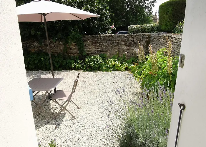 L'enclos Bleu, - Marais Poitevin Avec Piscine Chauffee