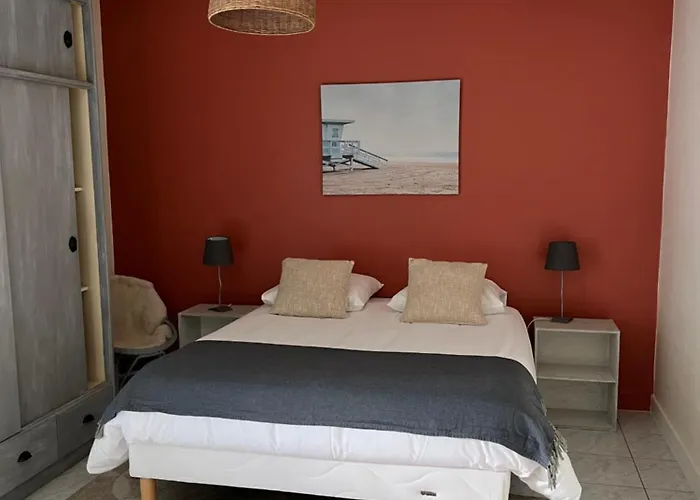 L'enclos Bleu, - Marais Poitevin Avec Piscine Chauffee * Chaille-Les-Marais